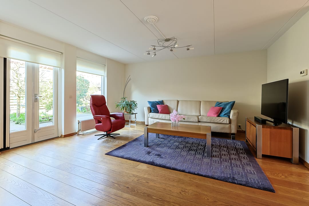 Photo 11 of Nepalstraat 43