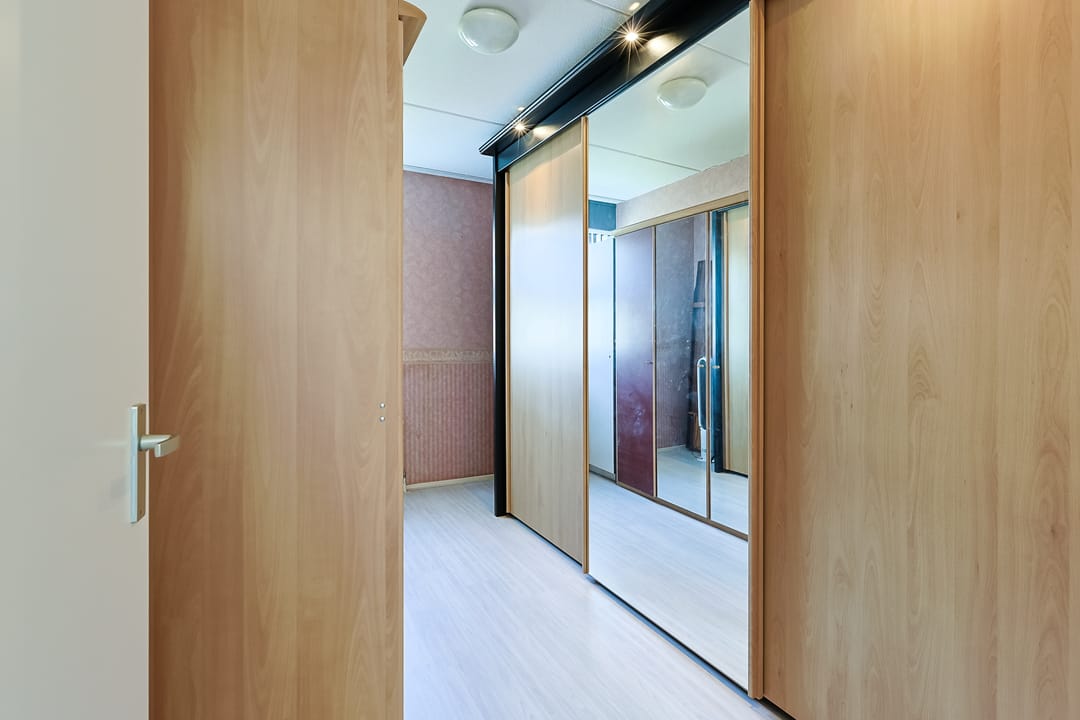 Photo 31 of Nepalstraat 43