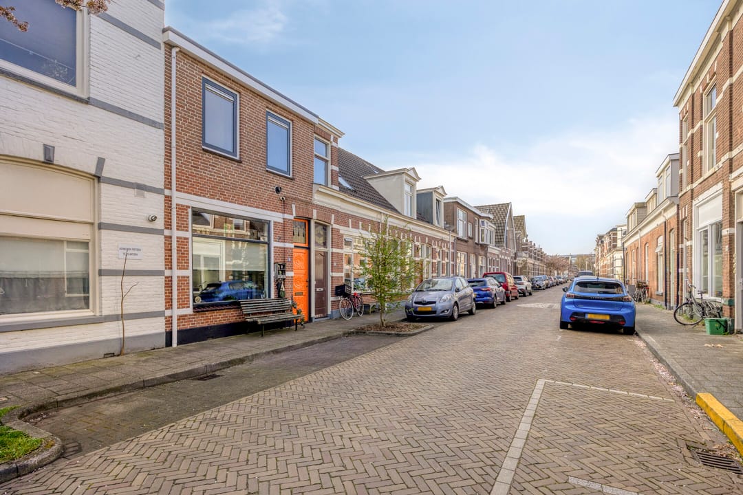 Photo 2 of Van Ittersumstraat 89