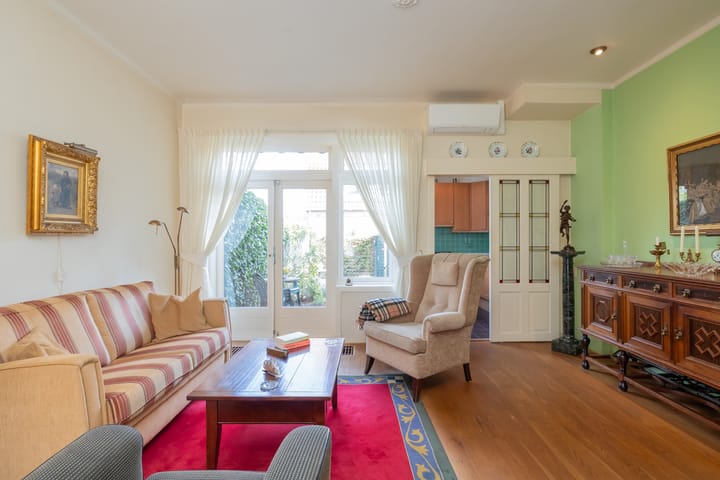 Photo 3 of Jan van den Bergstraat 61