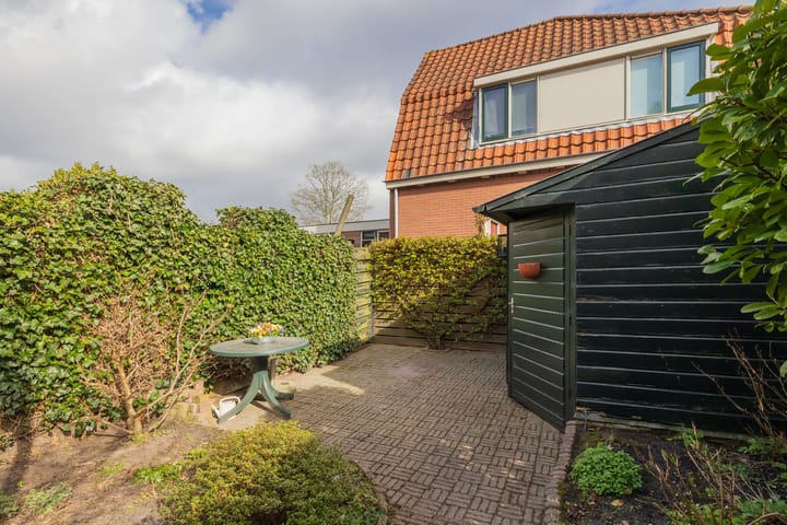 Photo 4 of Jan van den Bergstraat 61