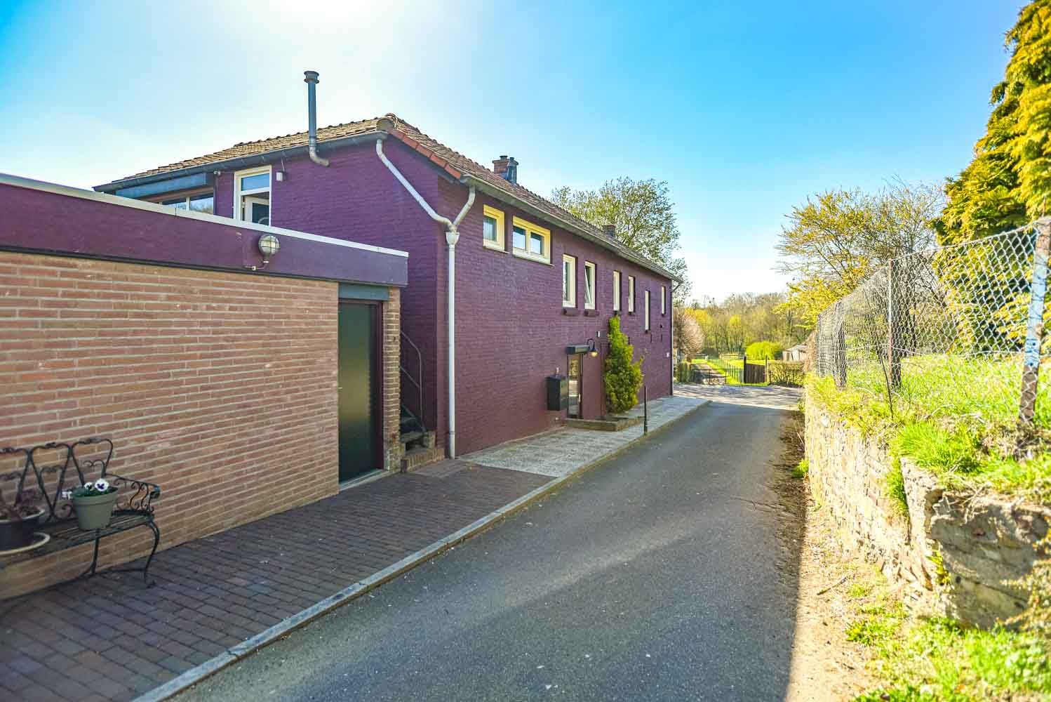 Spacious detached home with two independent apartments in rural South Limburg — 36