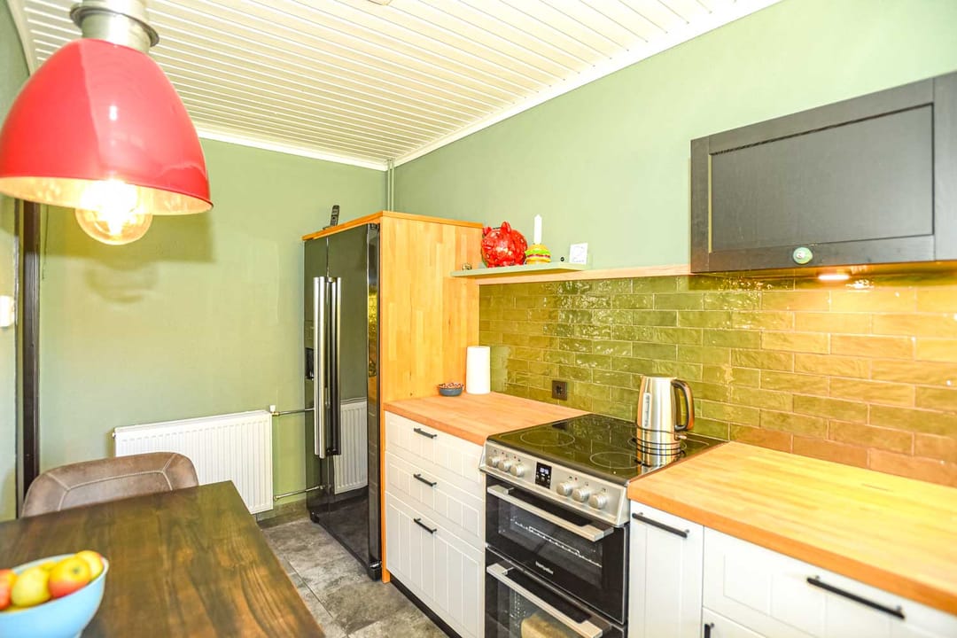 Spacious detached home with two independent apartments in rural South Limburg — 41