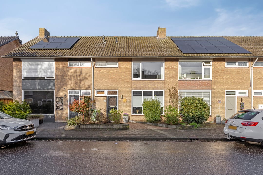 Photo 1 of Jan Evertsenstraat 17