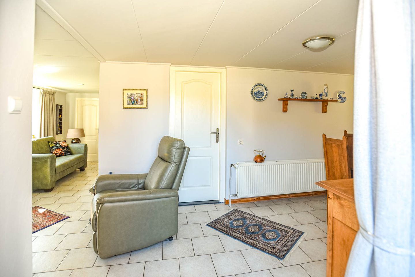 Spacious detached home with two independent apartments in rural South Limburg — 49