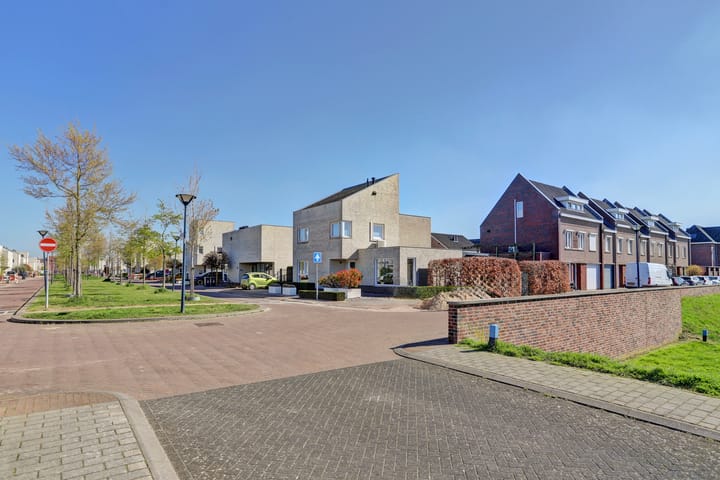 Photo 4 of Sint Michaëllaan 20