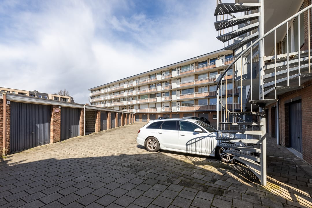 Foto 32 van Pastoor van Akenstraat 90