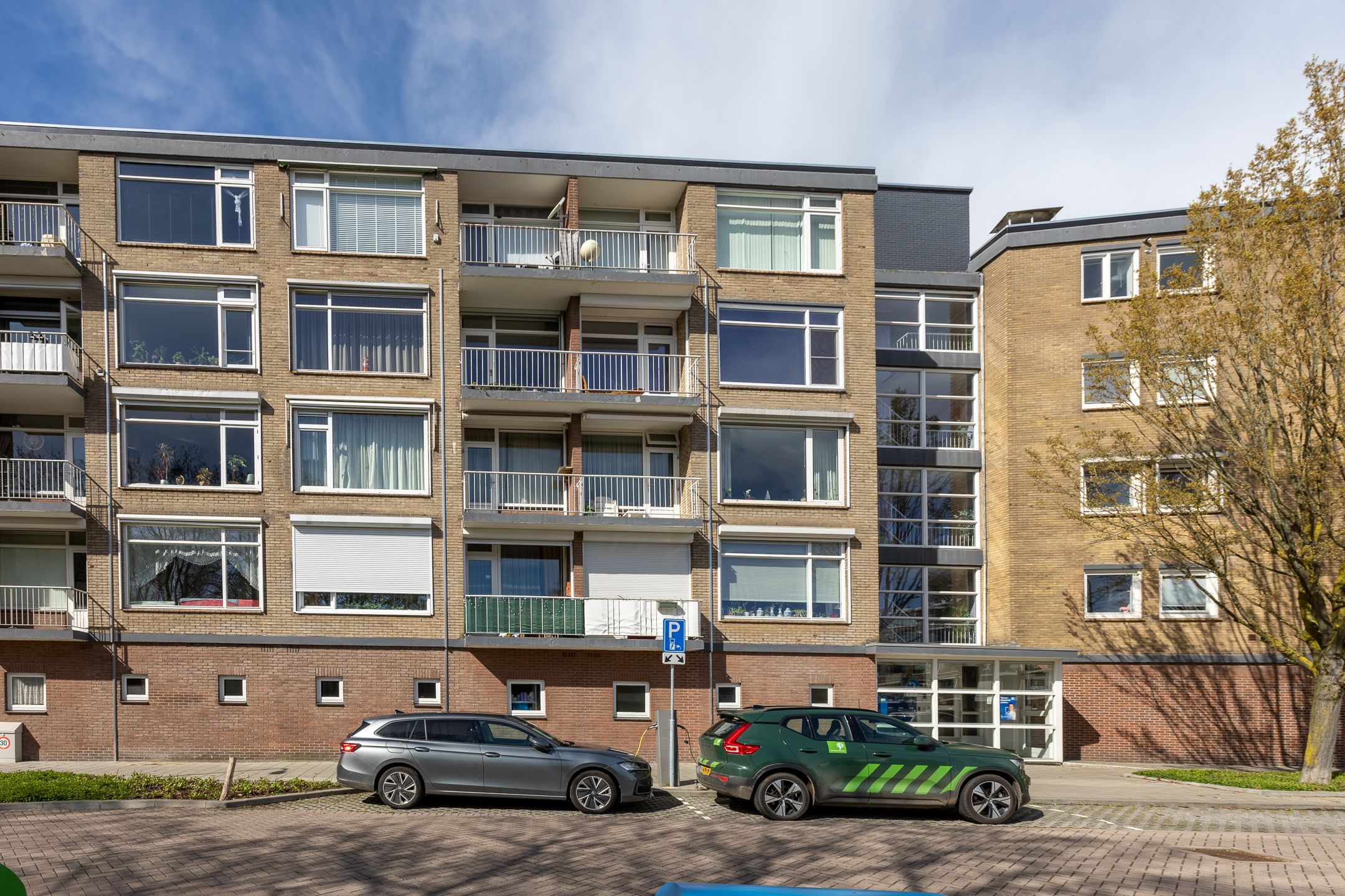 Pastoor van Akenstraat 90 
