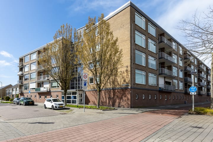 Foto 3 van Pastoor van Akenstraat 90