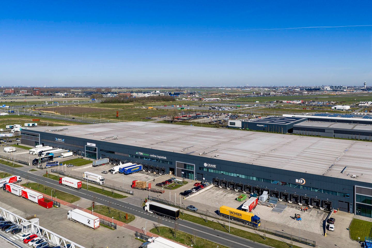 Bekijk foto 2 van Changiweg 5