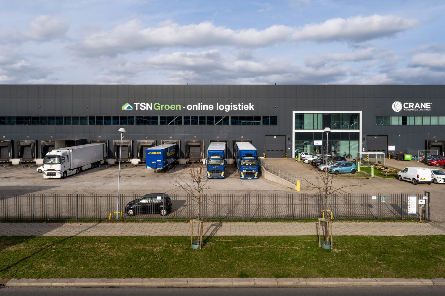 Bekijk foto 1 van Changiweg 5