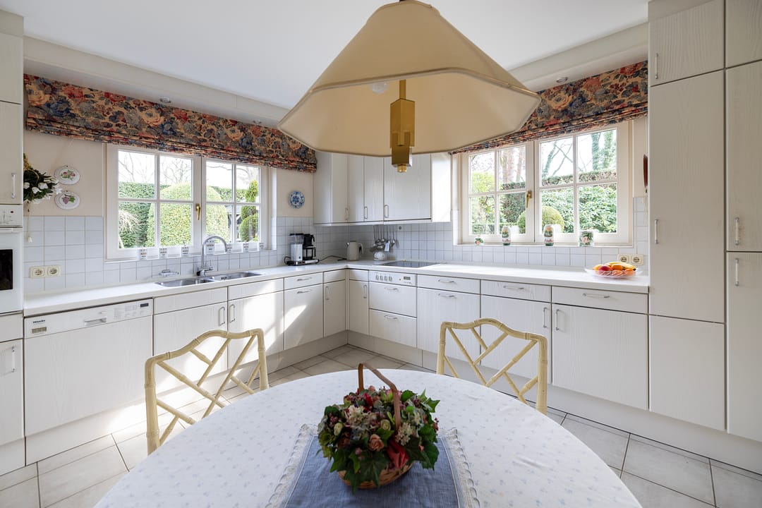 Foto 13 van Aalberselaan 2