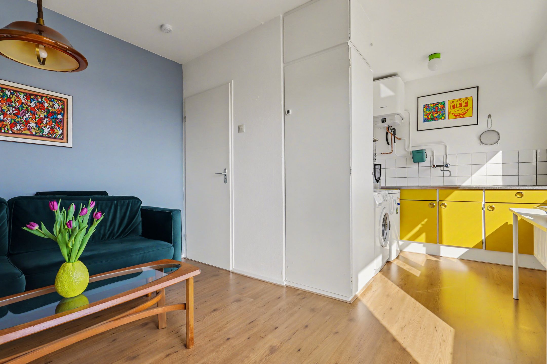 Top Floor Apartment with City Views in Historic Dordrecht Center — 12