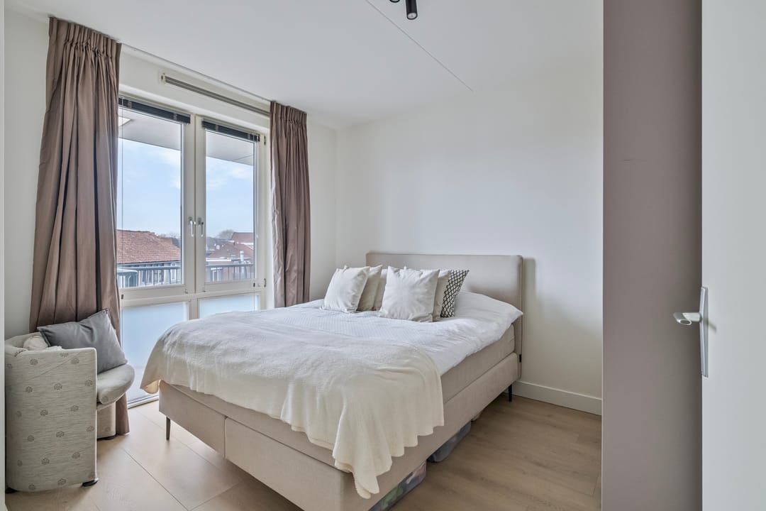 Stylish and move-in ready 3-room apartment in the heart of Woerden — 13