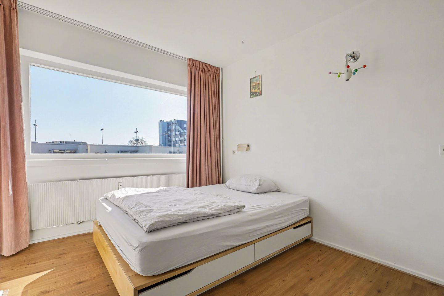 Top Floor Apartment with City Views in Historic Dordrecht Center — 20