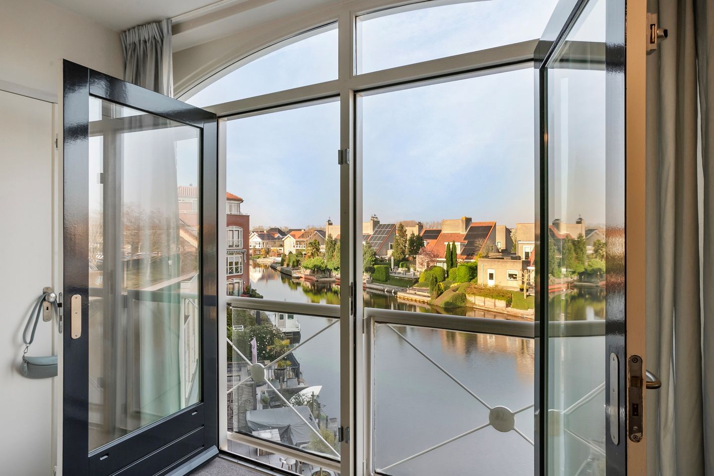 Photo 20 of West-Havendijk 38