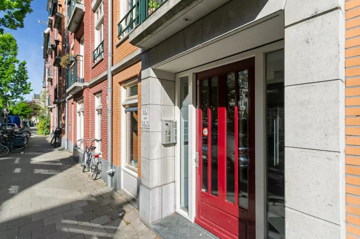 Photo 3 of Rustenburgerstraat 146-A21