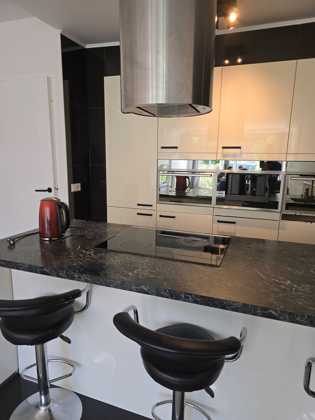 Foto 7 van Strevelsweg 122-A