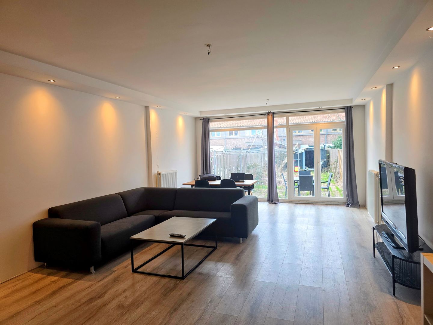 Foto 5 van Strevelsweg 122-A