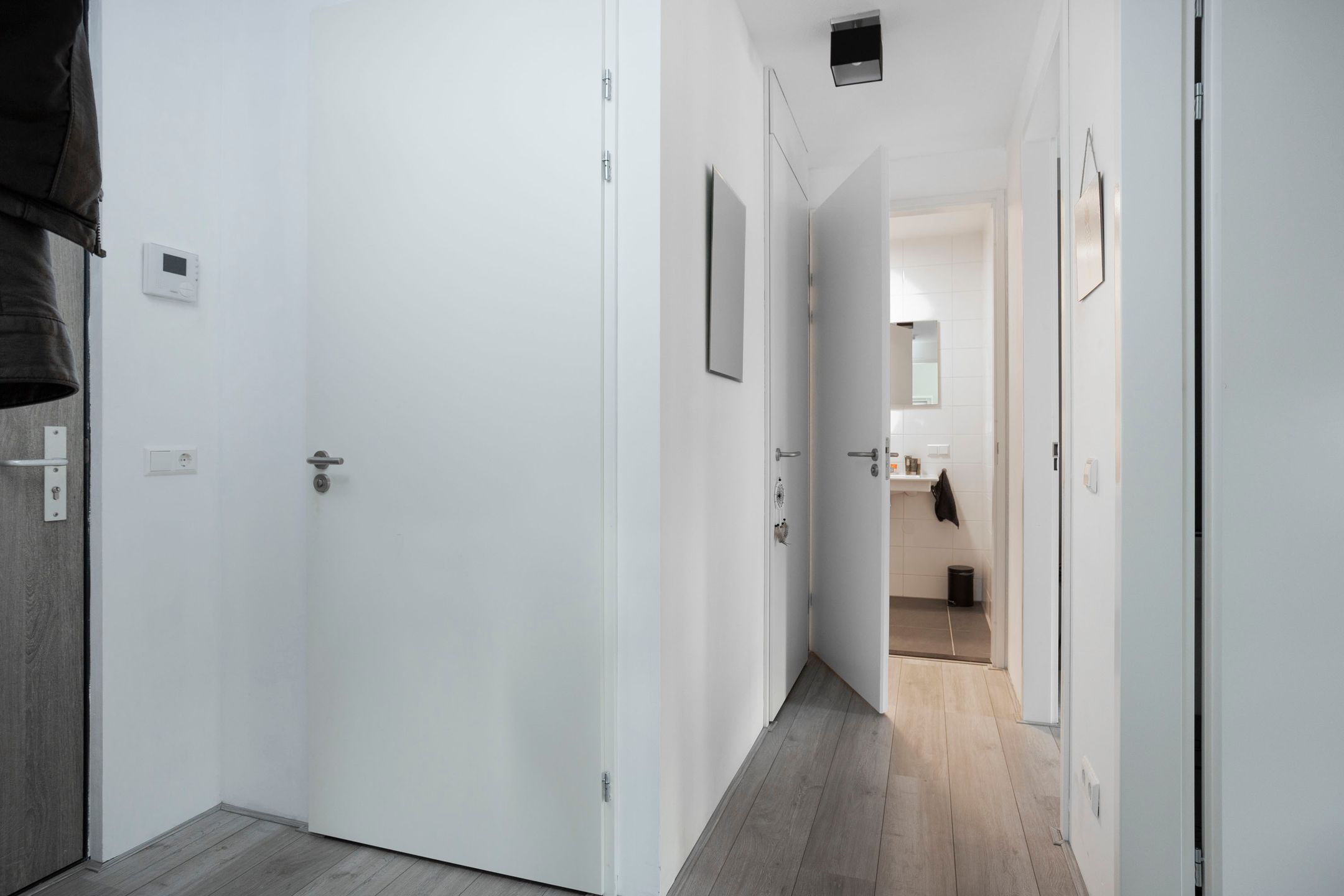 Foto 6 van Merweplein 7-11