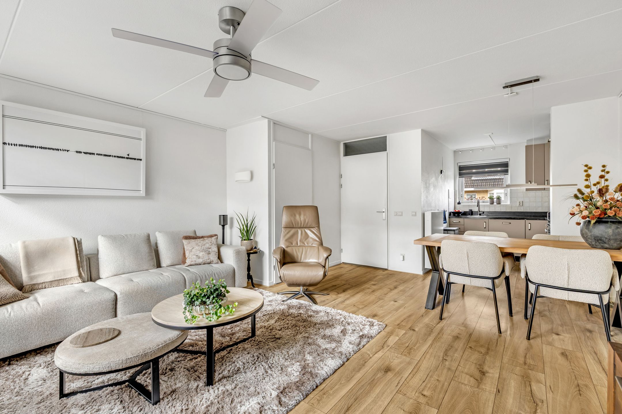 Foto 3 van Kamille 16