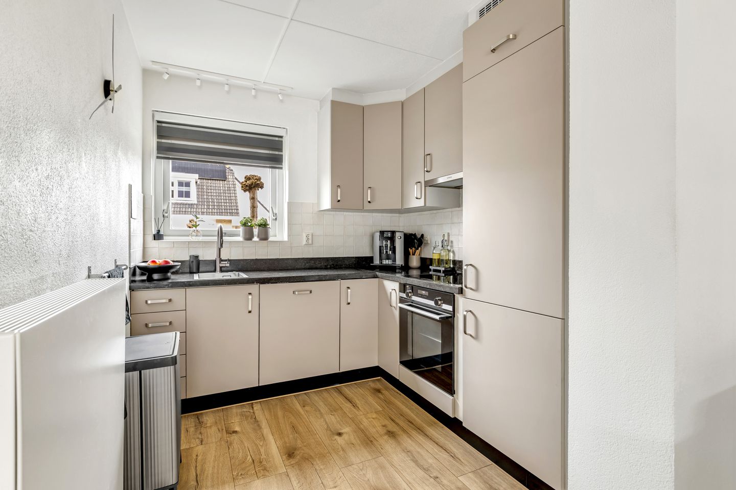 Foto 4 van Kamille 16