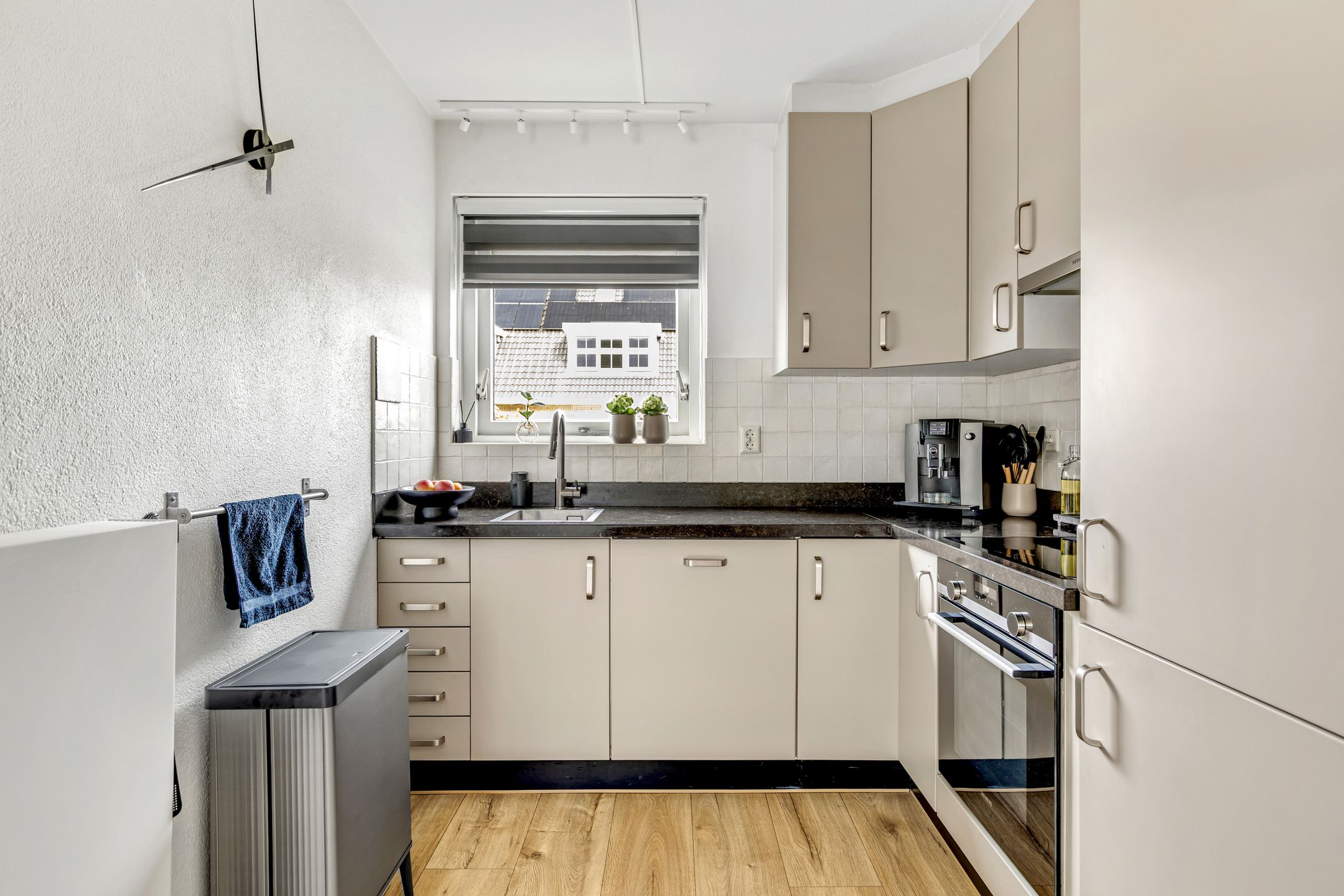 Foto 15 van Kamille 16