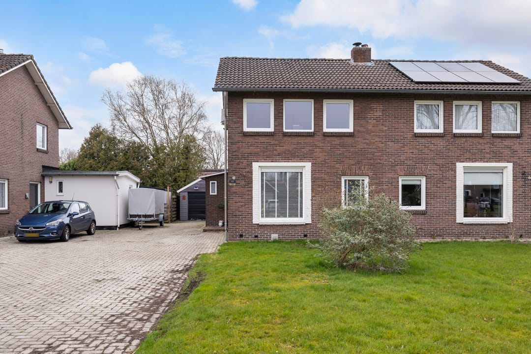 Foto 2 van Julianalaan 50