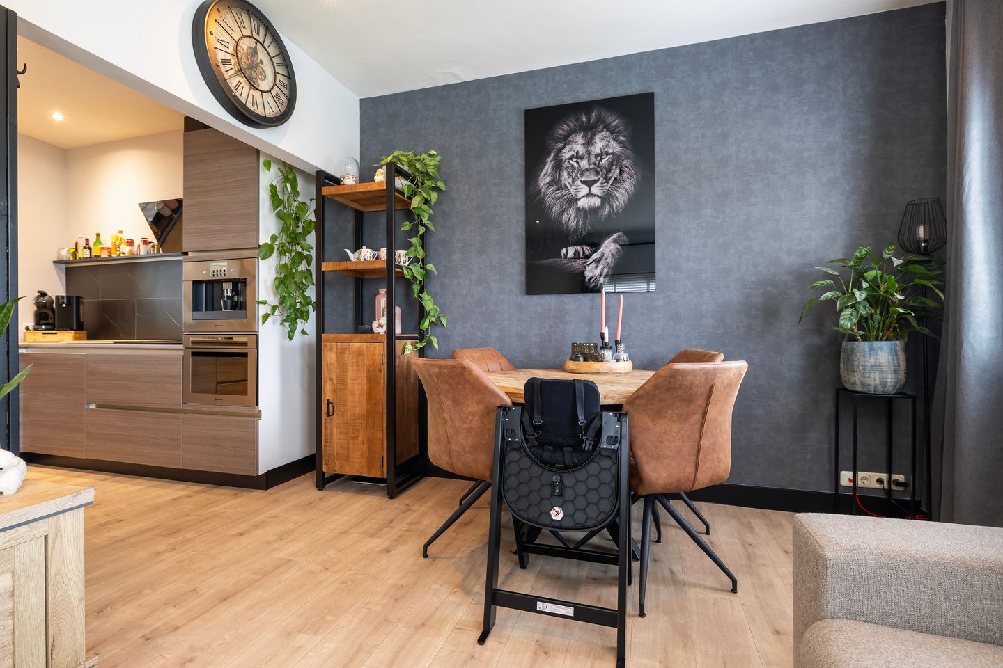 Foto 14 van Julianalaan 50