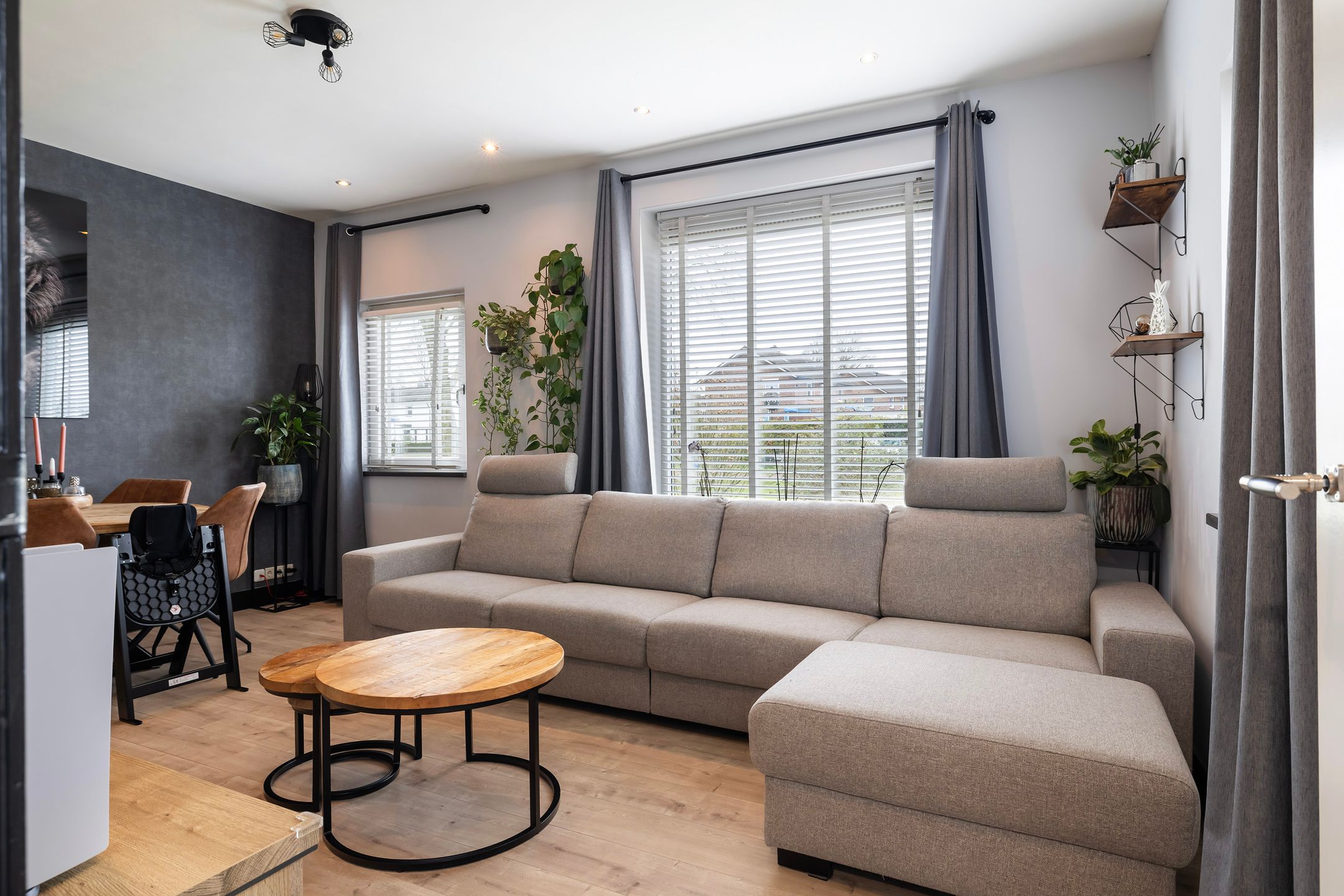 Foto 12 van Julianalaan 50