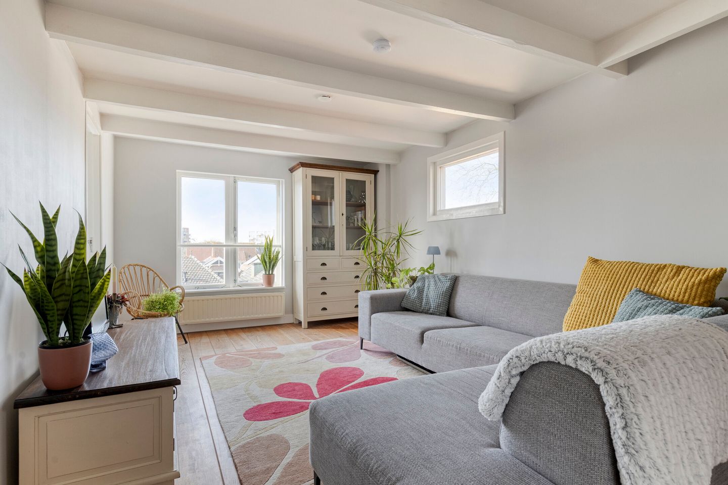 Foto 14 van Julianastraat 4-B