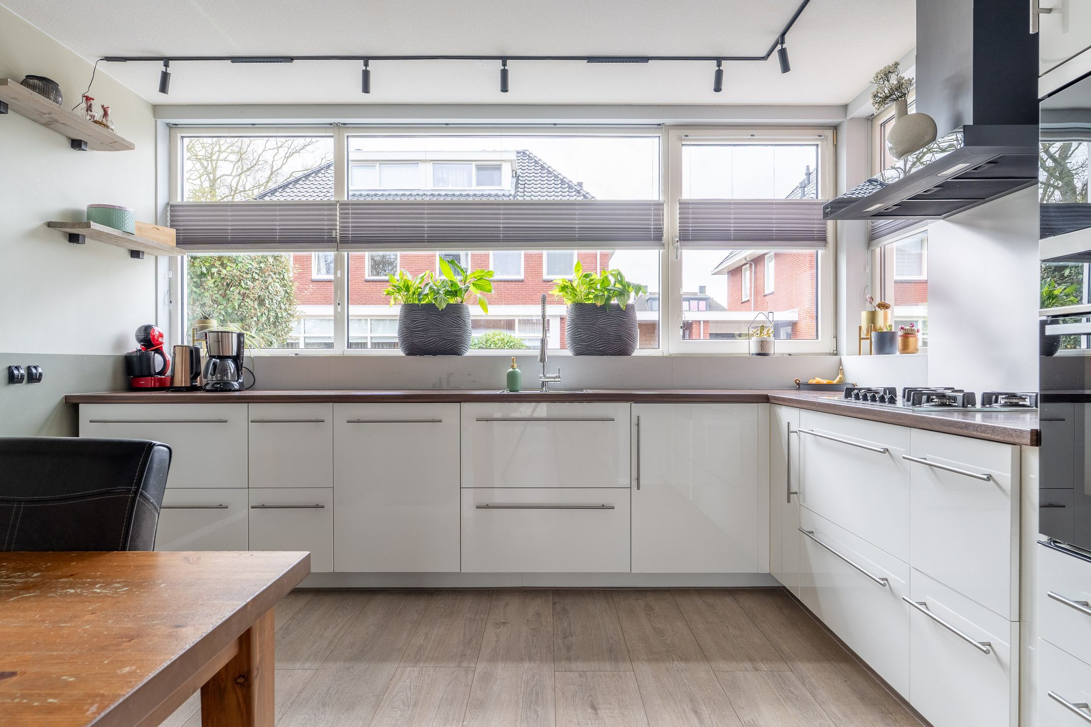 Foto 3 van Einekroas 19