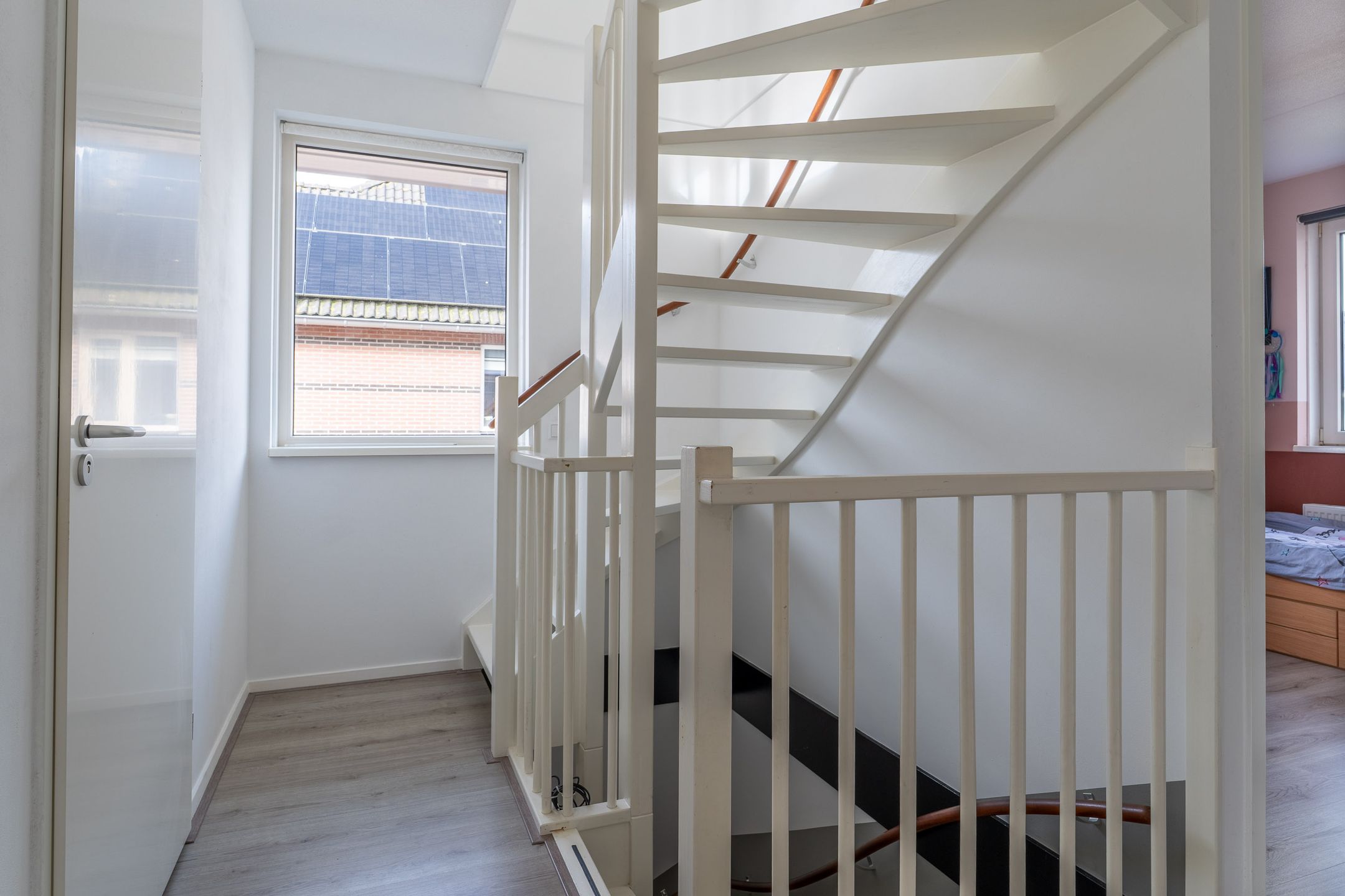 Foto 21 van Einekroas 19