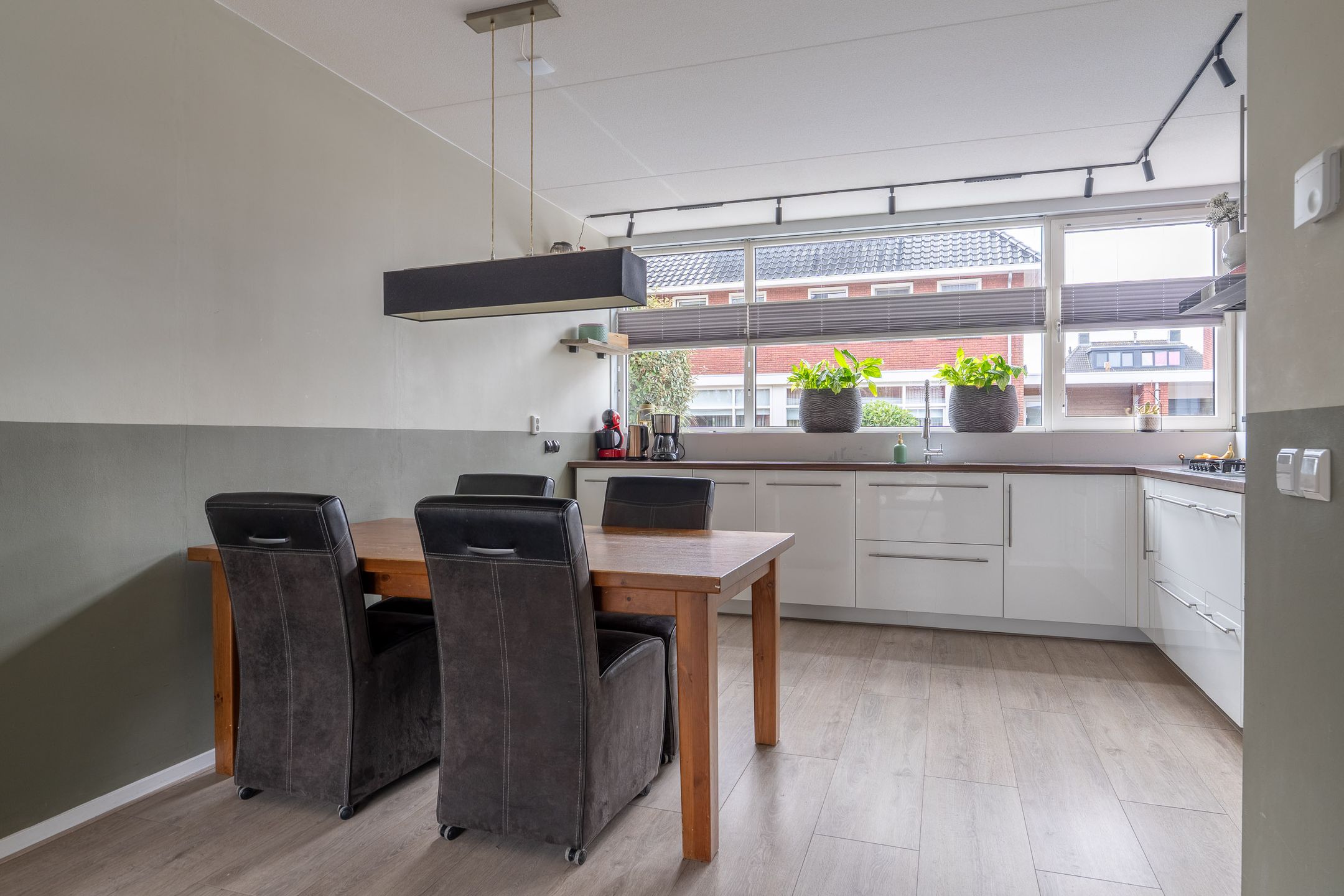 Foto 12 van Einekroas 19