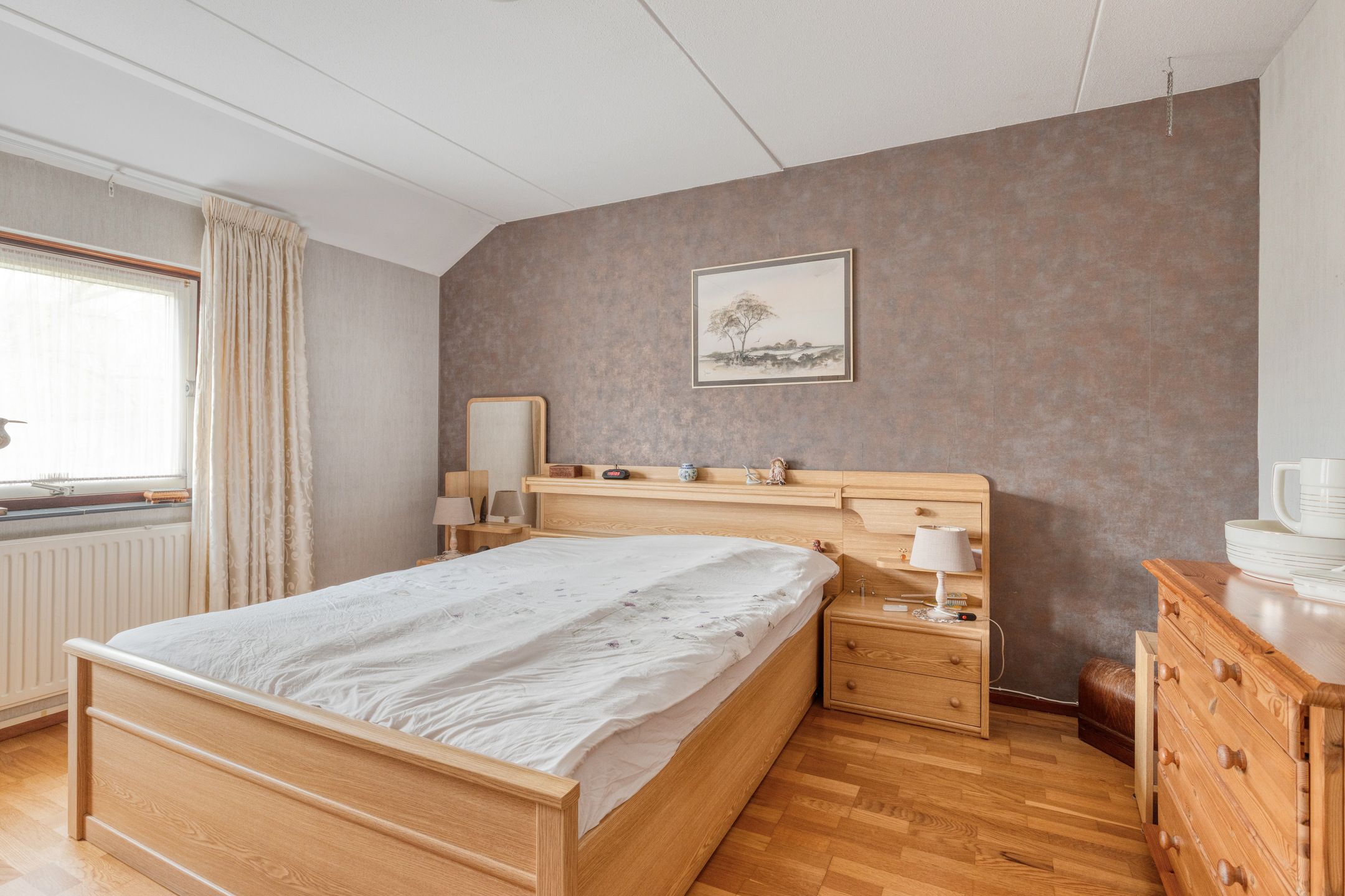 Corner House with 4 Bedrooms and Green Views in Quiet Winterswijk Neighborhood — 21