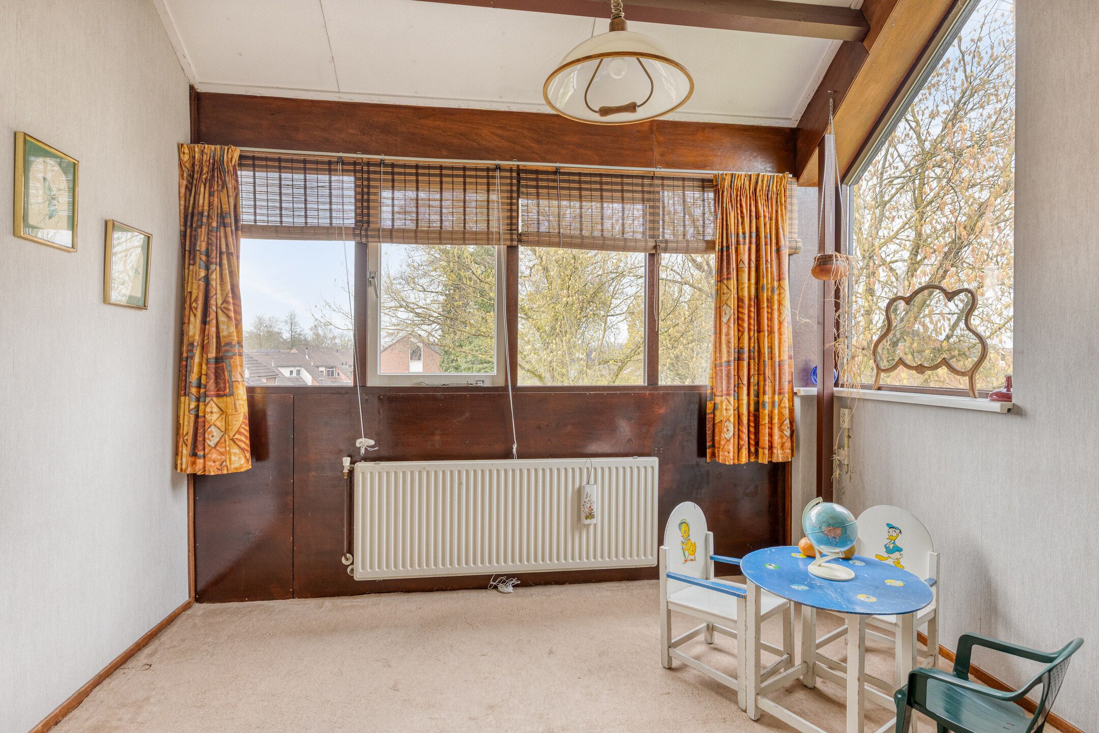 Corner House with 4 Bedrooms and Green Views in Quiet Winterswijk Neighborhood — 30