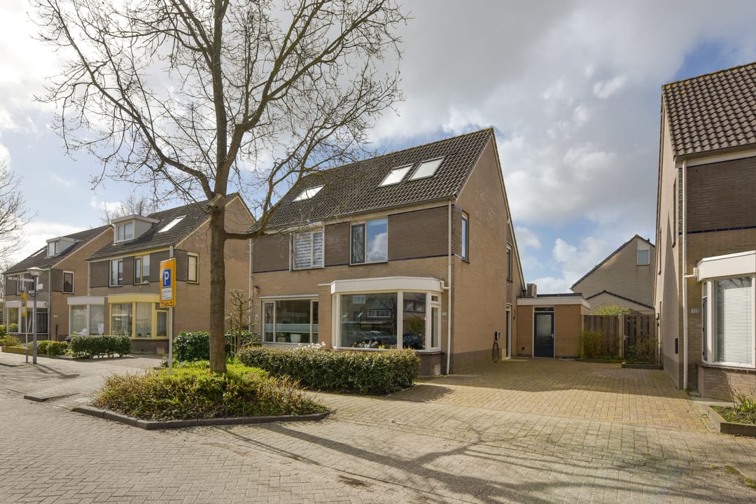 Photo 2 of Dubloen 132