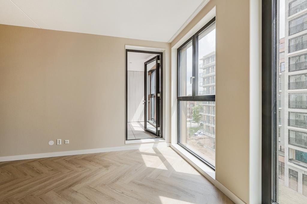 Foto 5 van Mies van der Rohestraat 151