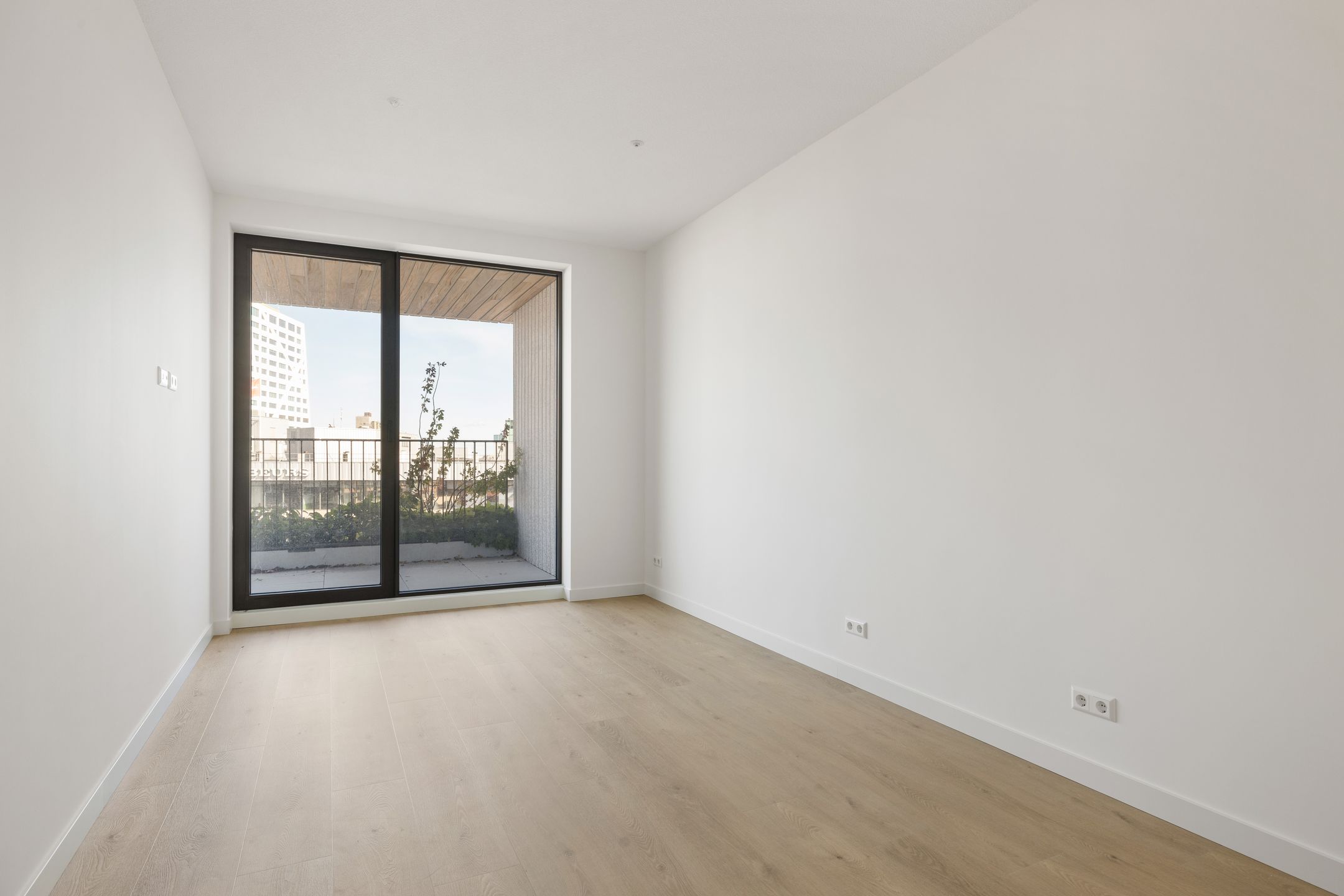 Photo 6 of Hoola van Nootenstraat 271