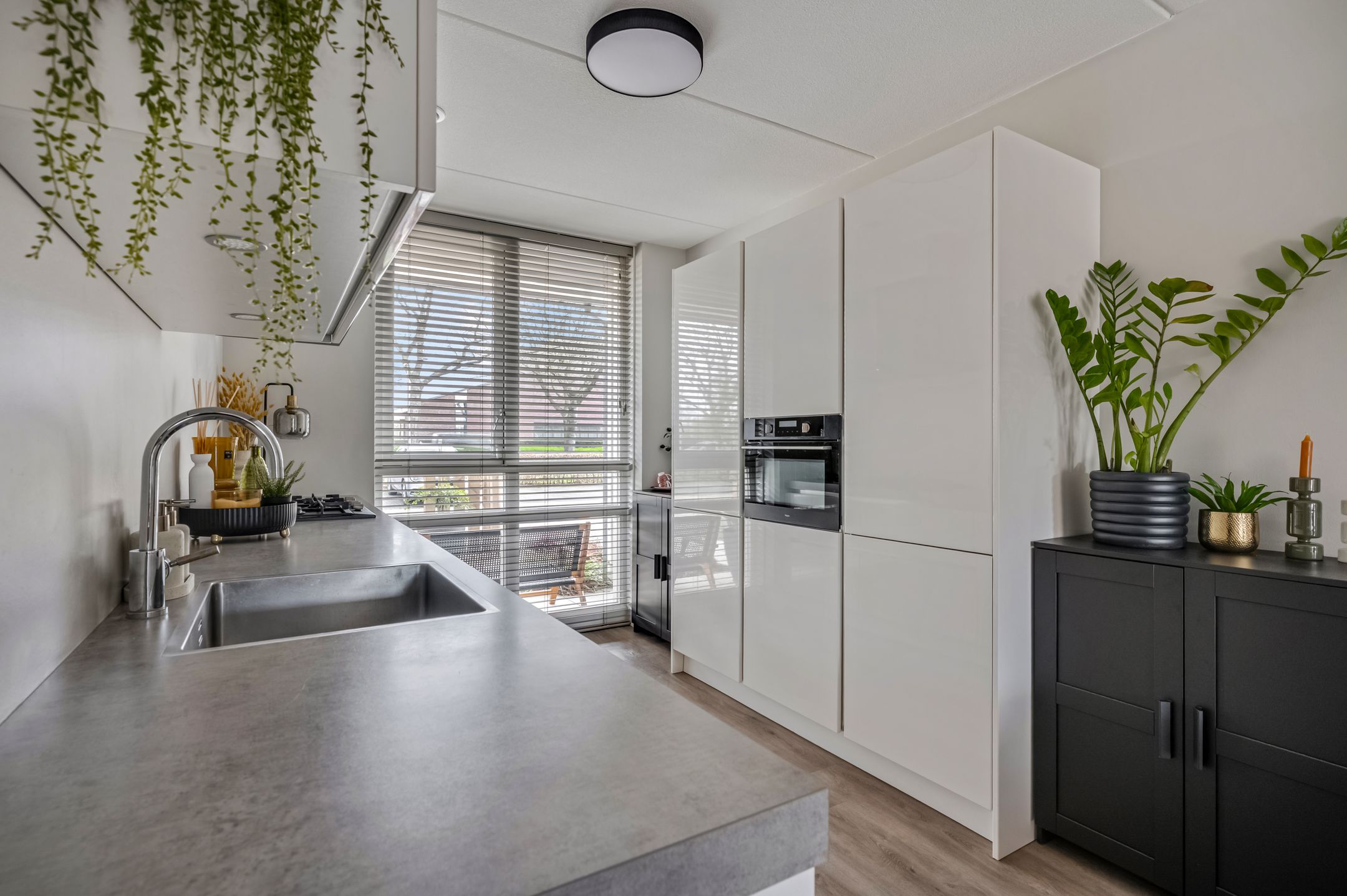 Extended terraced house in popular Eilanden Oost with energy label A — 18