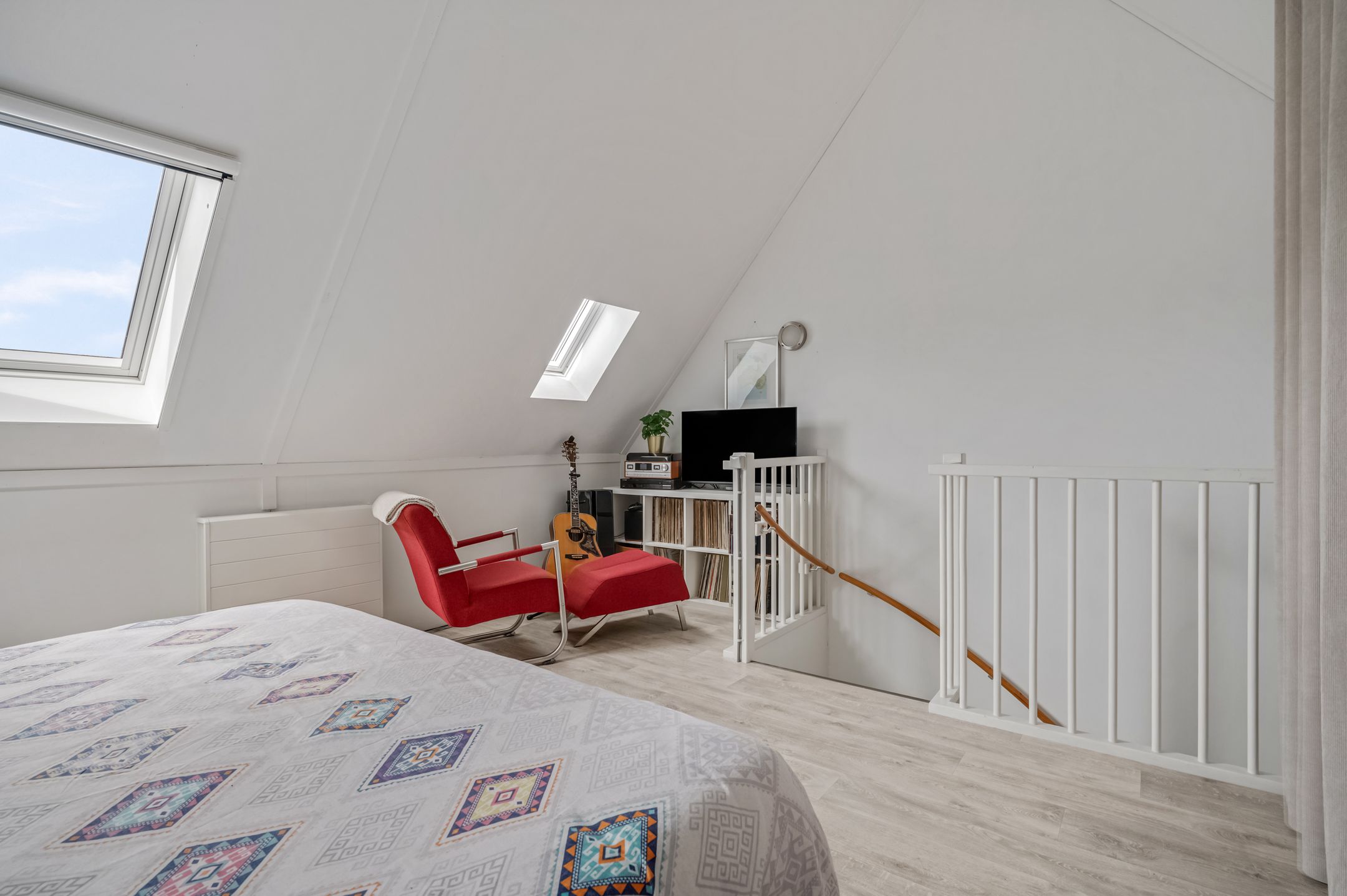 Extended terraced house in popular Eilanden Oost with energy label A — 30