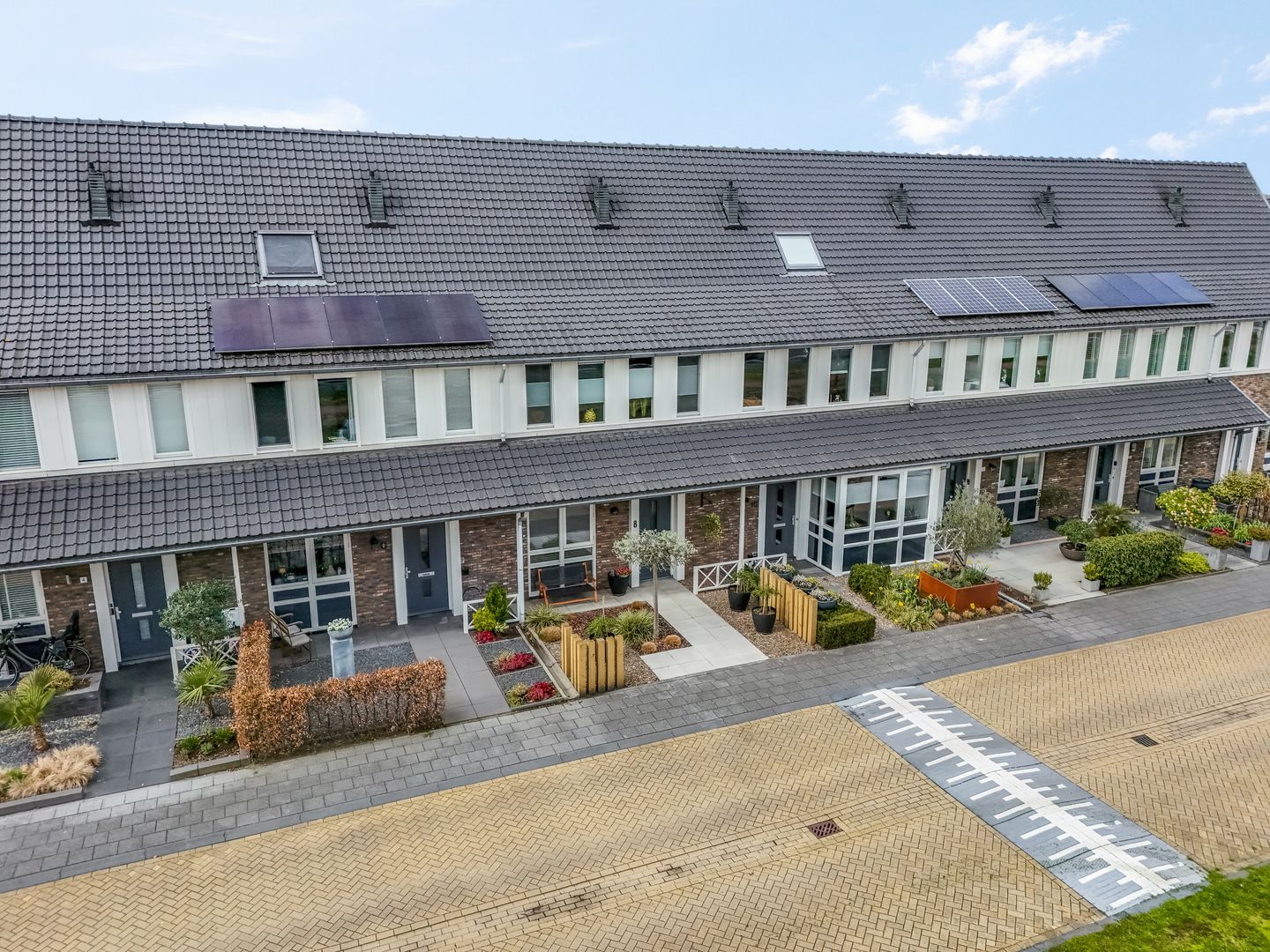 Extended terraced house in popular Eilanden Oost with energy label A — 35