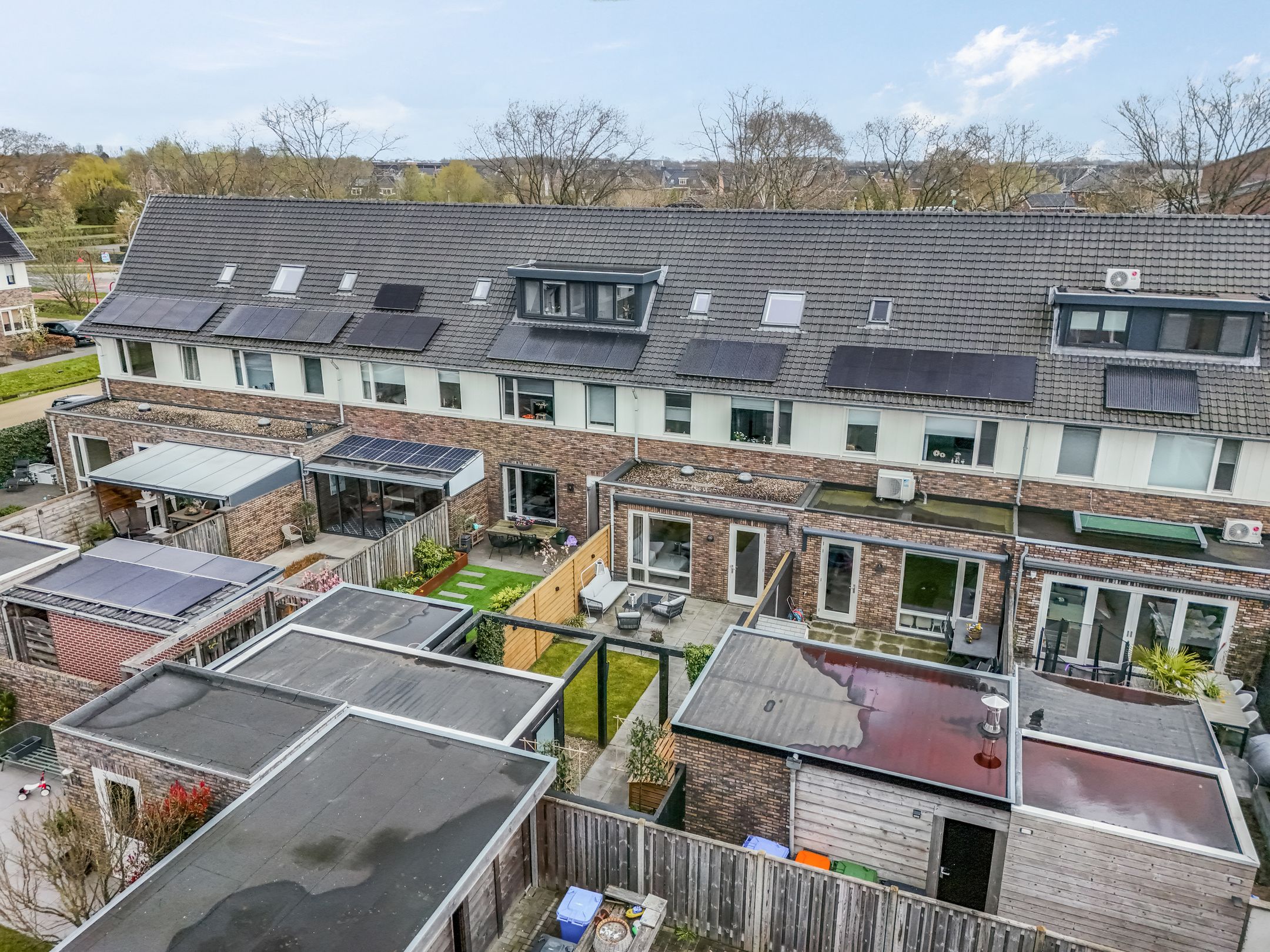 Extended terraced house in popular Eilanden Oost with energy label A — 36