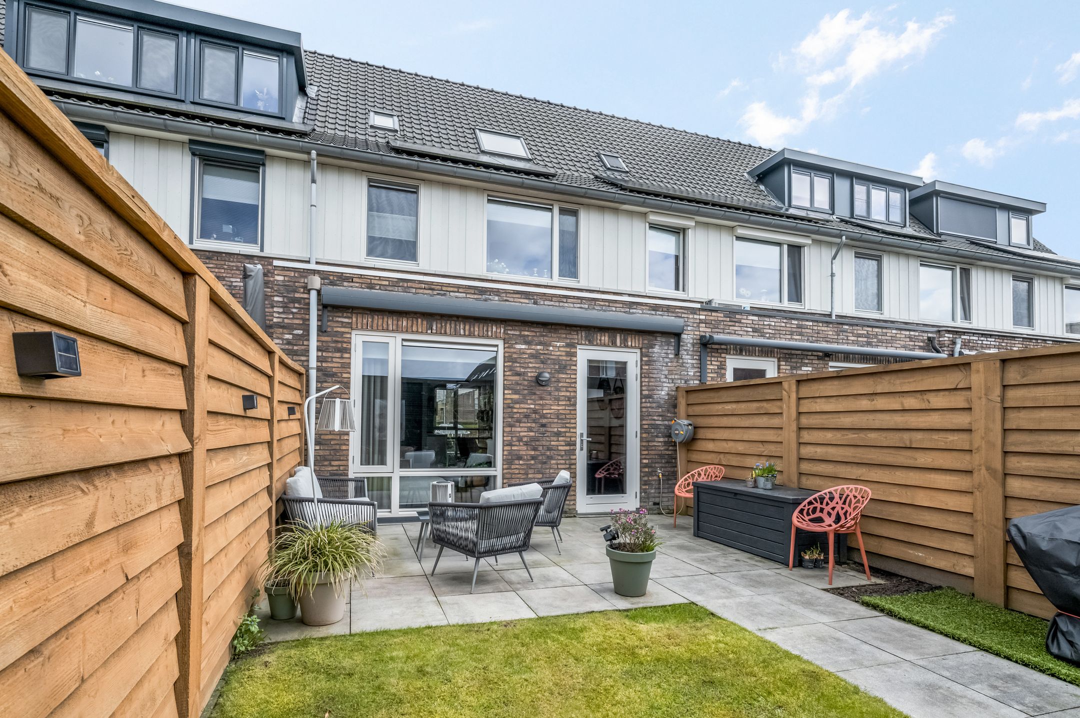 Extended terraced house in popular Eilanden Oost with energy label A — 33