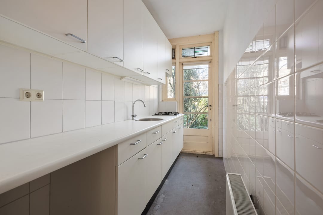 Charming Ground Floor Apartment with Spacious Garden in Bergpolder — 13
