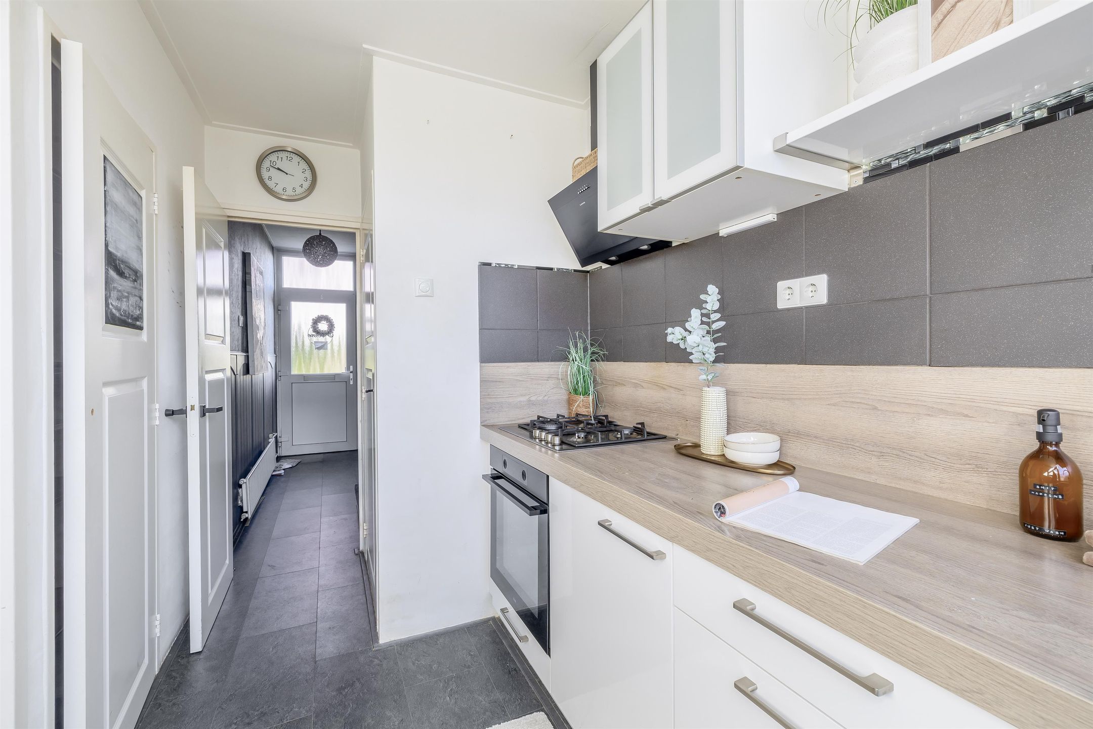 Foto 12 van Tengbergenstraat 3