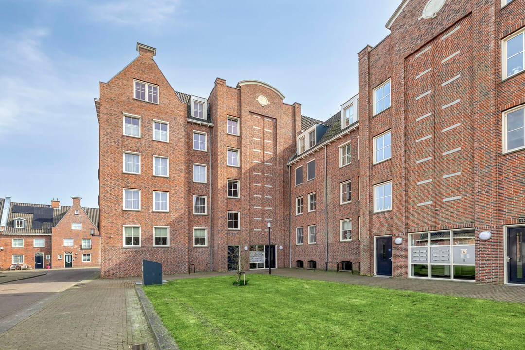 Photo 11 of Willem van Oranjestraat 55
