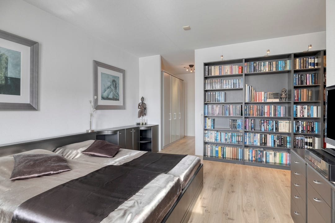 Photo 32 of Willem van Oranjestraat 55