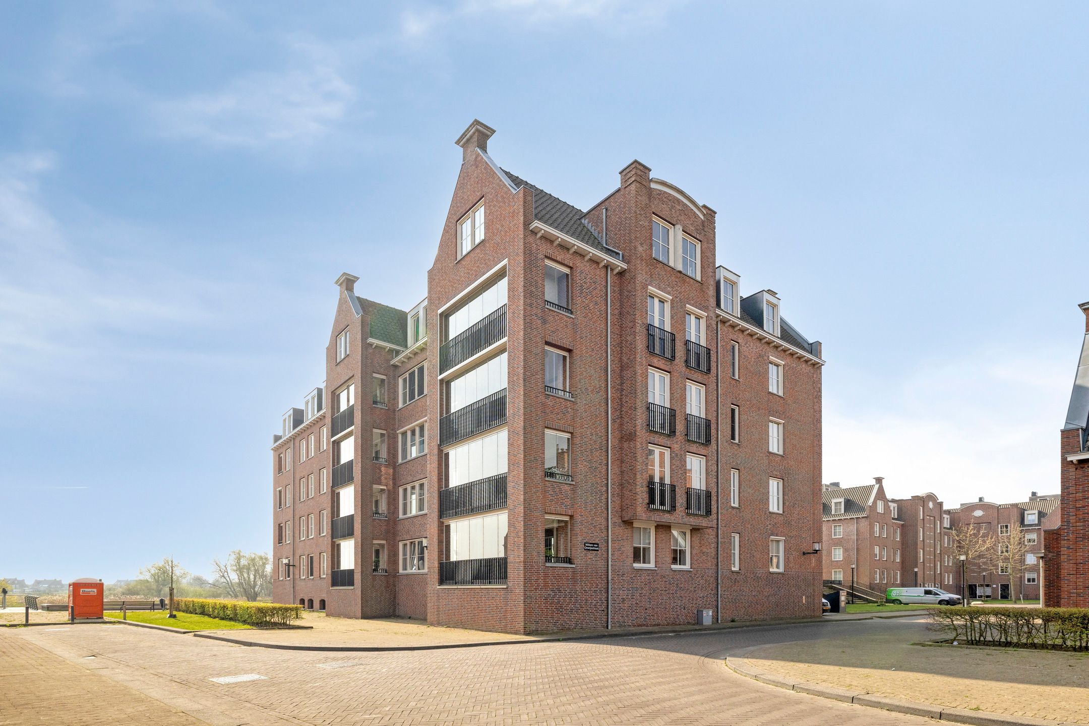 Photo 9 of Willem van Oranjestraat 55