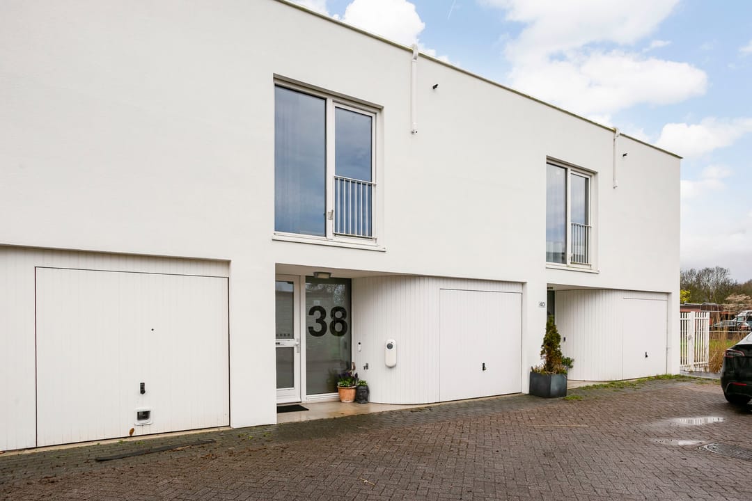 Foto 2 van Paul Burkhardplantsoen 38